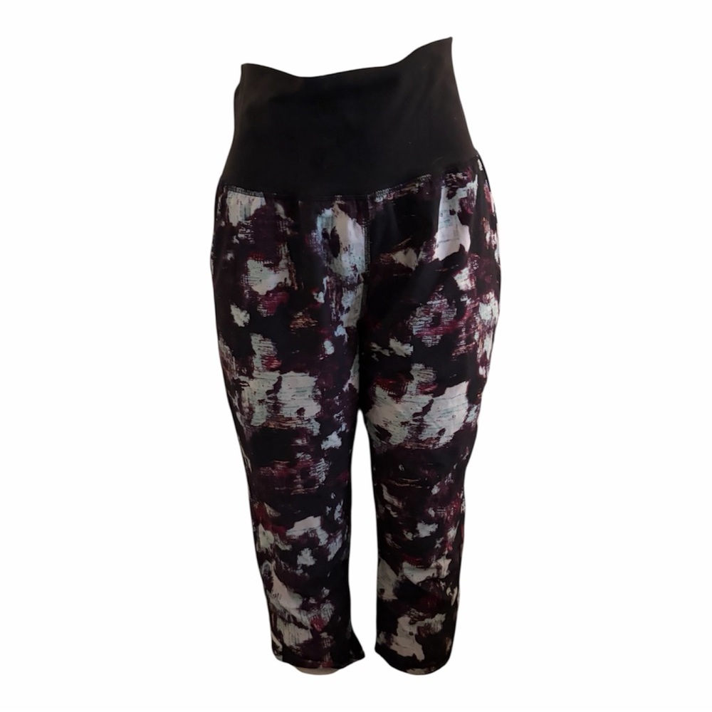 Lululemon Tranquil Crop High Rise Joggers Kara Blossom Multi/Black Pants - Picture 2 of 10